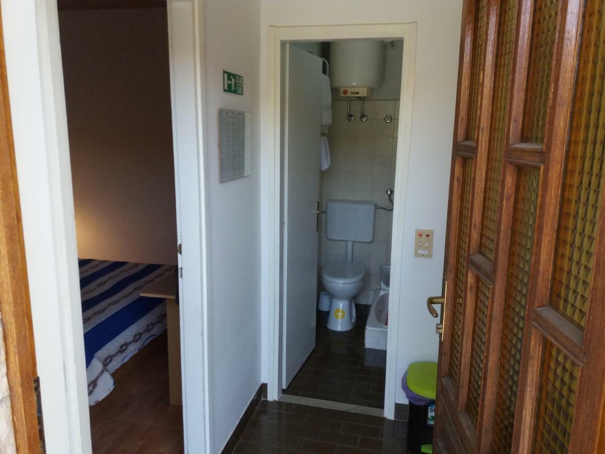 Apartmani Luka Baska Voda Exterior photo
